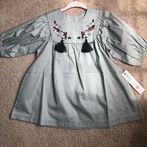 NWT Mae LI Rose 12-18 months dress